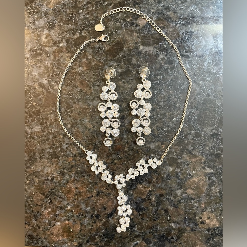 Earring and Necklace Set